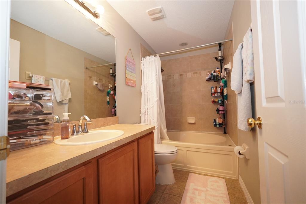 5463 River Rock Road Lakeland, FL 33809 - Photo 24 of 34