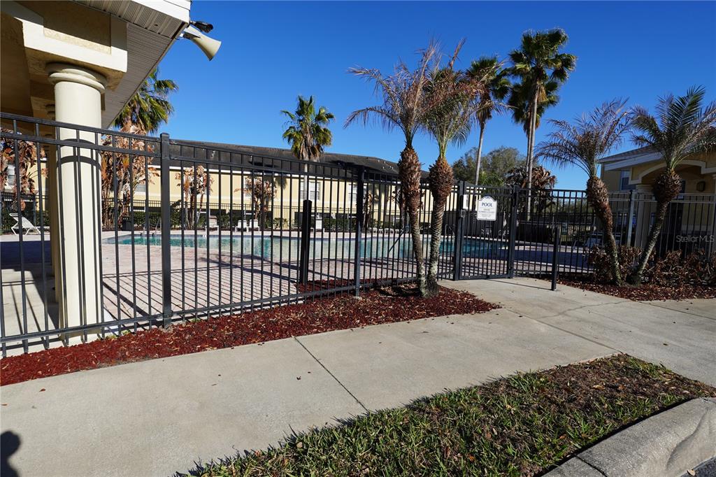 5463 River Rock Road Lakeland, FL 33809 - Photo 32 of 34