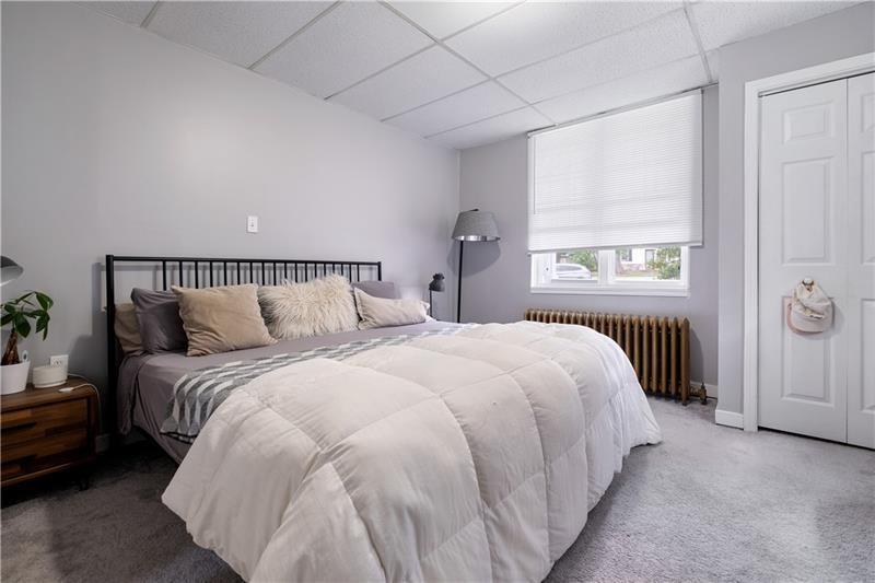 1626 Middle Road Glenshaw, PA 15116 - Photo 8 of 28 Gallery Image 8