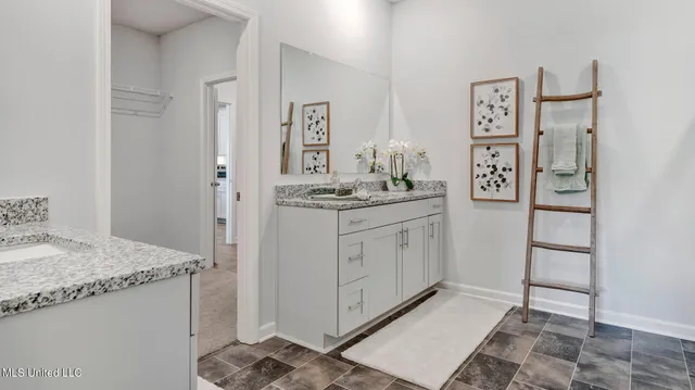 $343,990 | 68 Ozark Drive, Byhalia, MS 38611