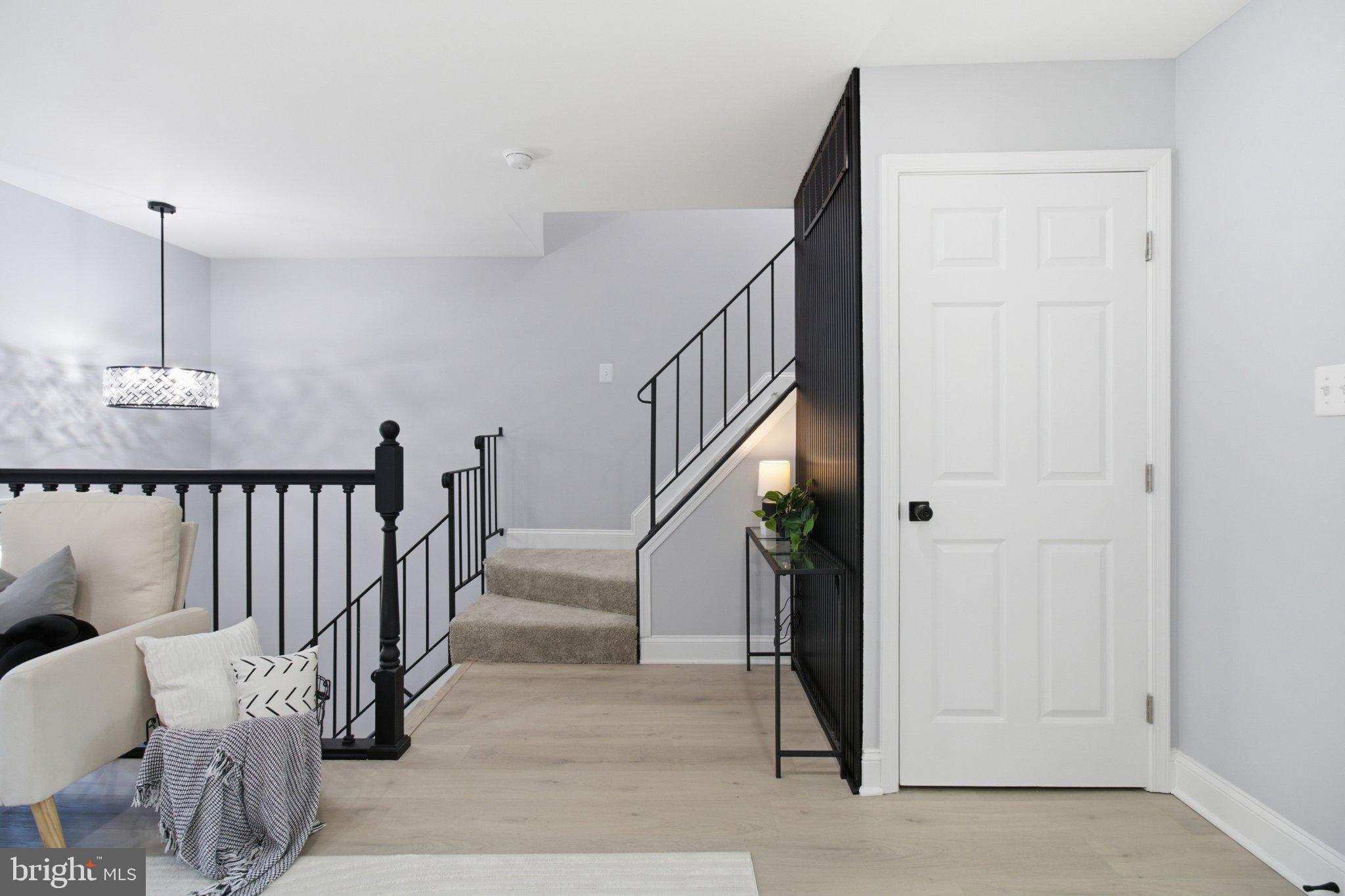 403 Kosoak Road Middle River, MD 21220 - Photo 5 of 23 Modern entryway with stylish accents.
