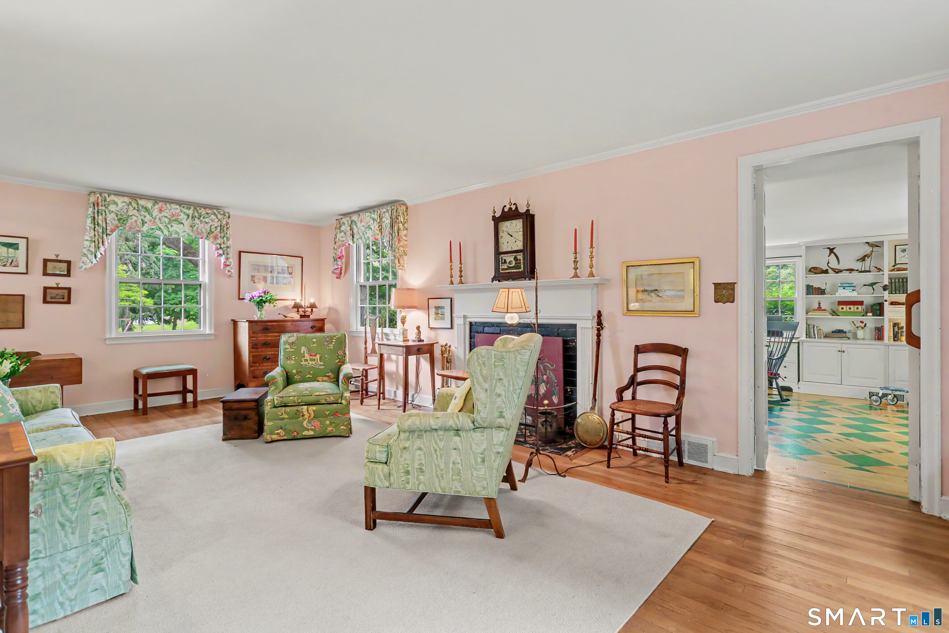 240 North Cedar Road Fairfield, CT 06824 - Photo 9 of 40