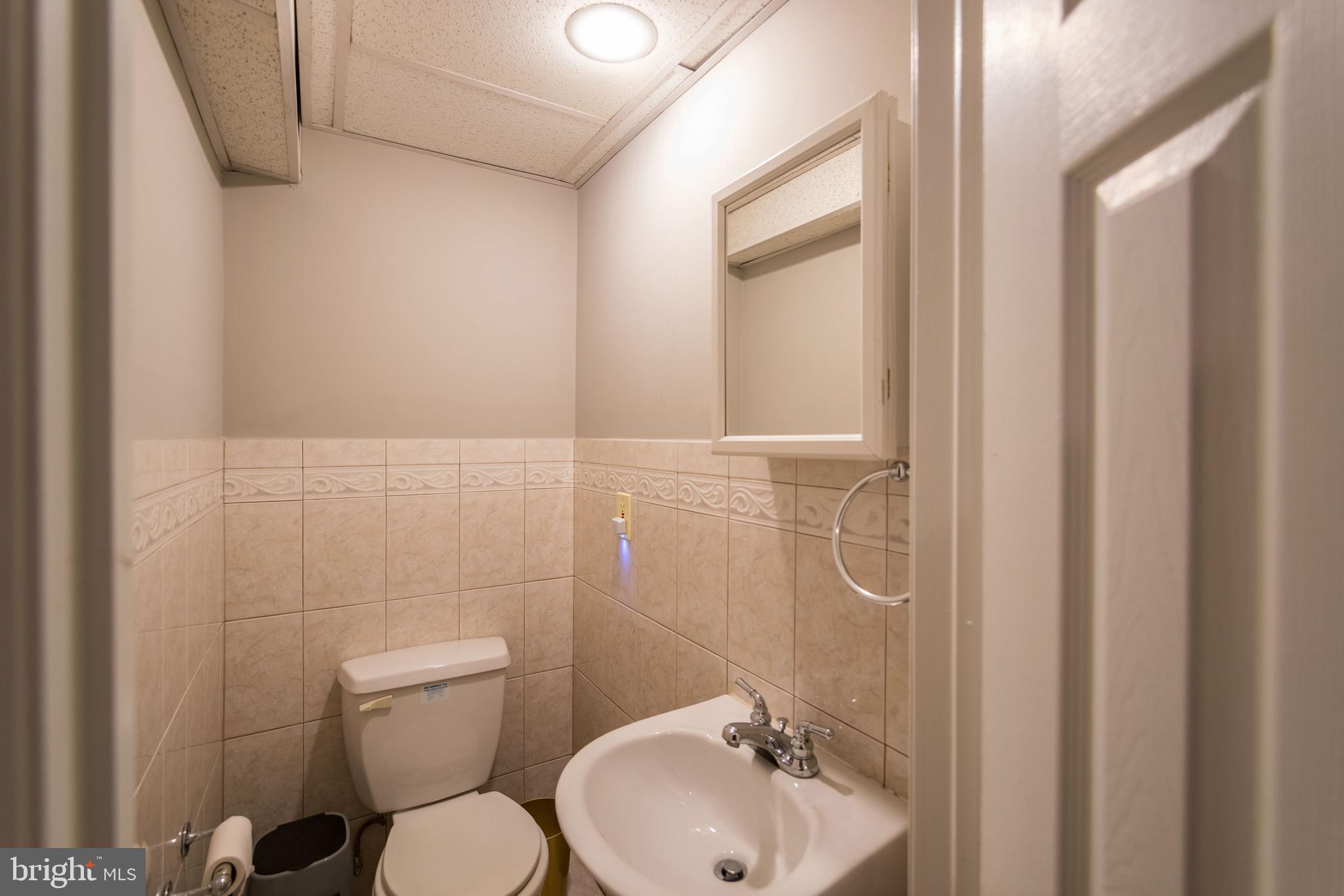 1919 Spring Garden Street, Unit 1R Philadelphia, PA 19130 - Photo 14 of 16