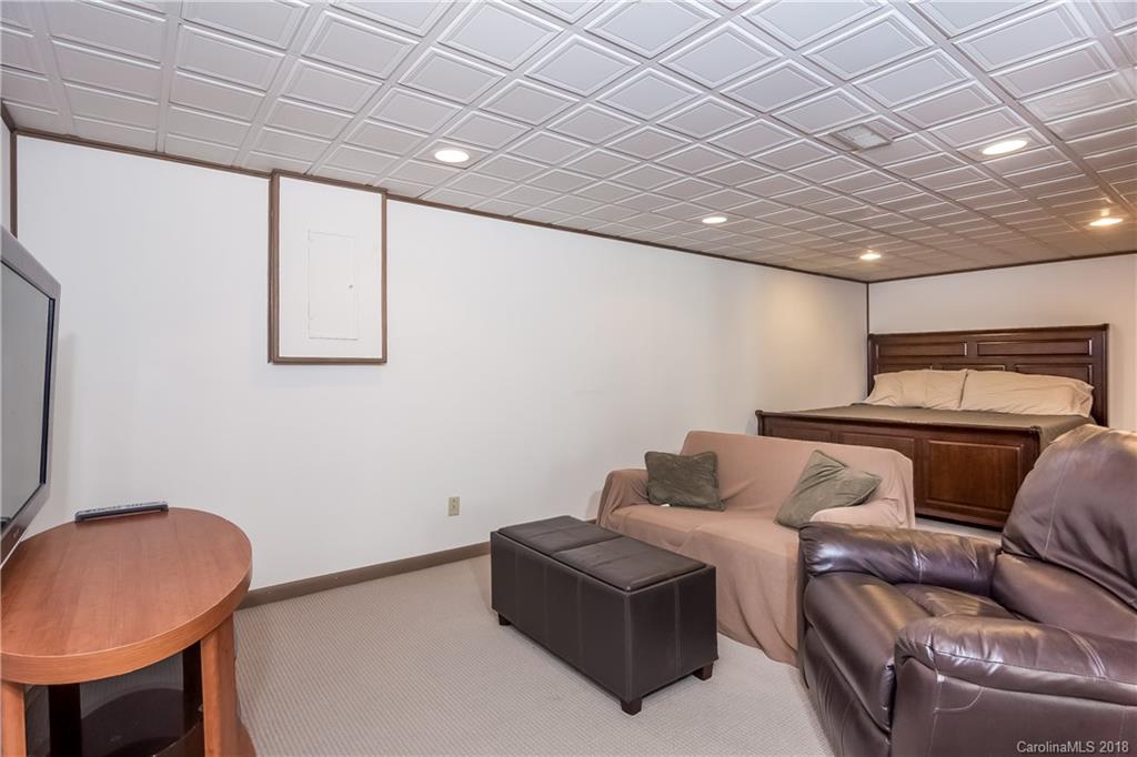 21226 Sandy Cove Road Cornelius, NC 28031 - Photo 23 of 29 Gallery Image 23