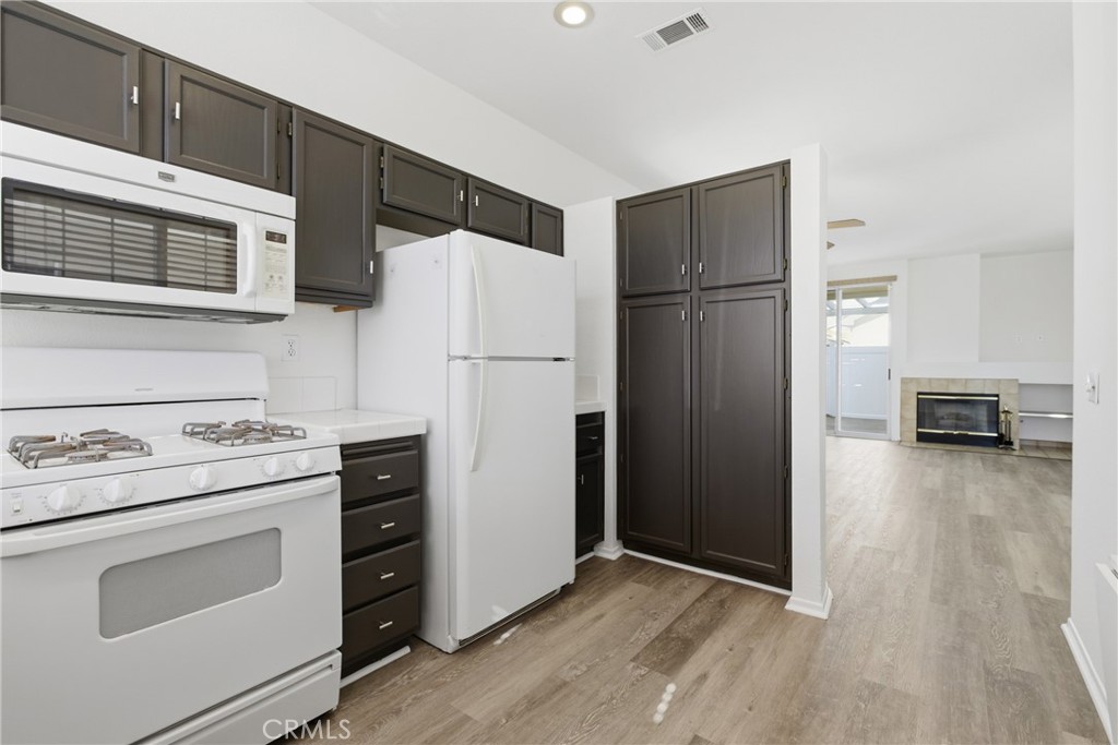 27812 Ruggie Road Menifee, CA 92585 - Photo 10 of 19