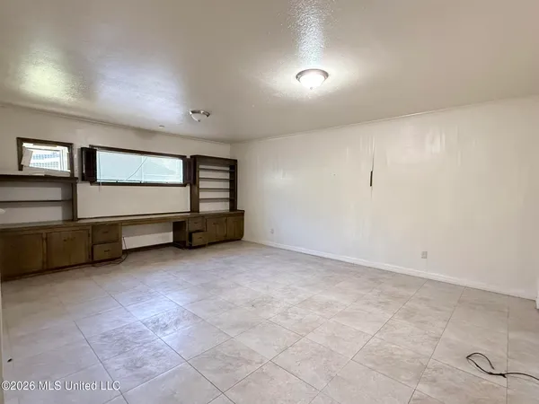 $145,900 | 5866 Kinder Drive, Jackson, MS 39211