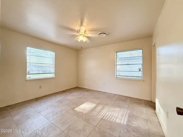 $145,900 | 5866 Kinder Drive, Jackson, MS 39211