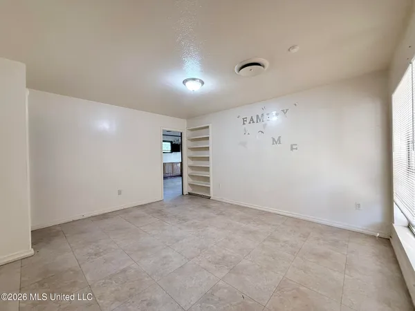 $145,900 | 5866 Kinder Drive, Jackson, MS 39211