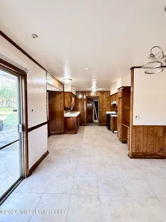 $145,900 | 5866 Kinder Drive, Jackson, MS 39211