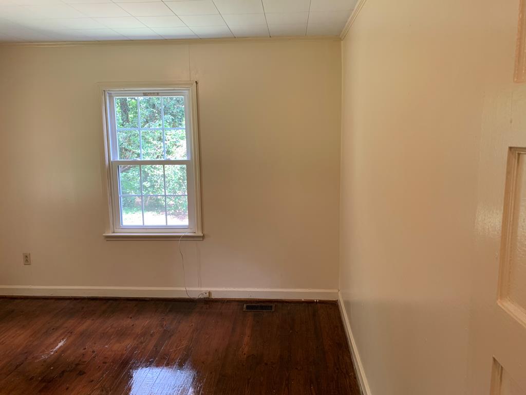 209 Sample Road Greenwood, SC 29649 - Photo 3 of 66 Gallery Image 3