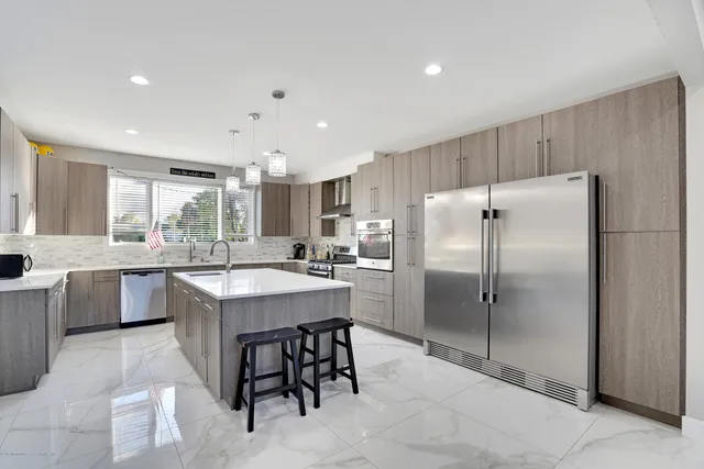 $85,000 | 98 Hollywood Avenue, West Long Branch, NJ 07764