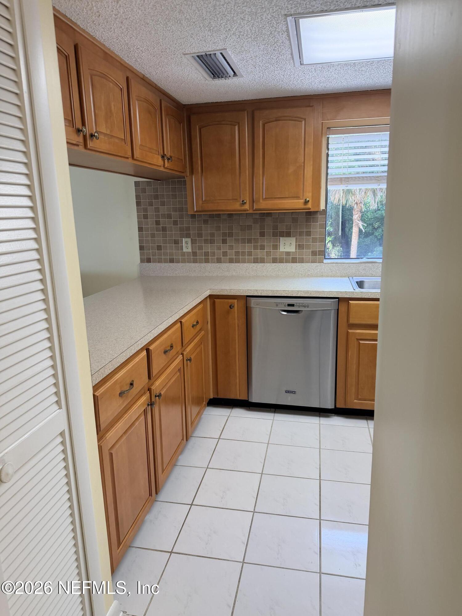 2280 Shepard Street, Unit 306 Jacksonville, FL 32211 - Photo 11 of 13 Kitchen entry
