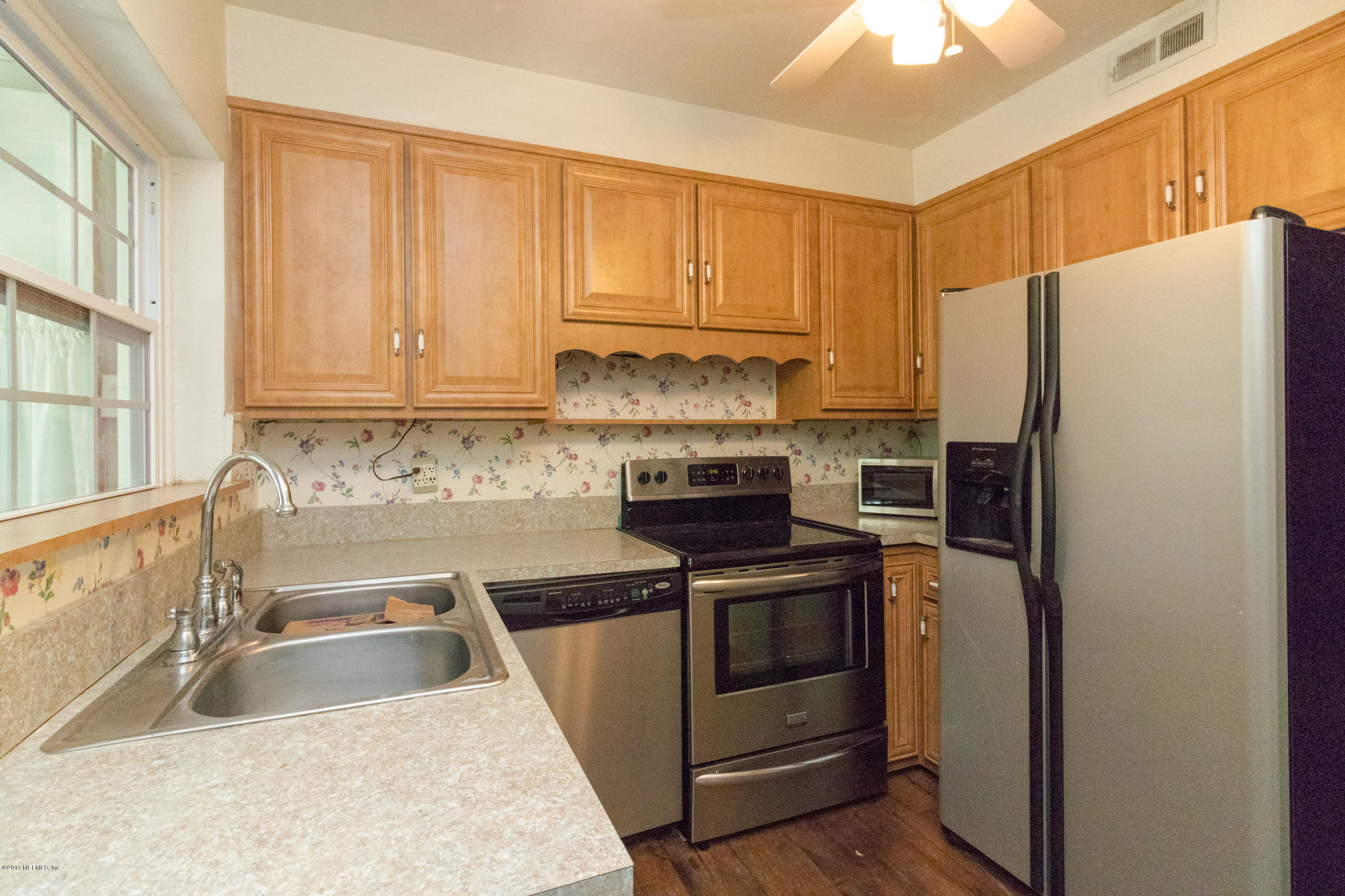 6217 Temple Road Jacksonville, FL 32217 - Photo 13 of 29 Kitchen