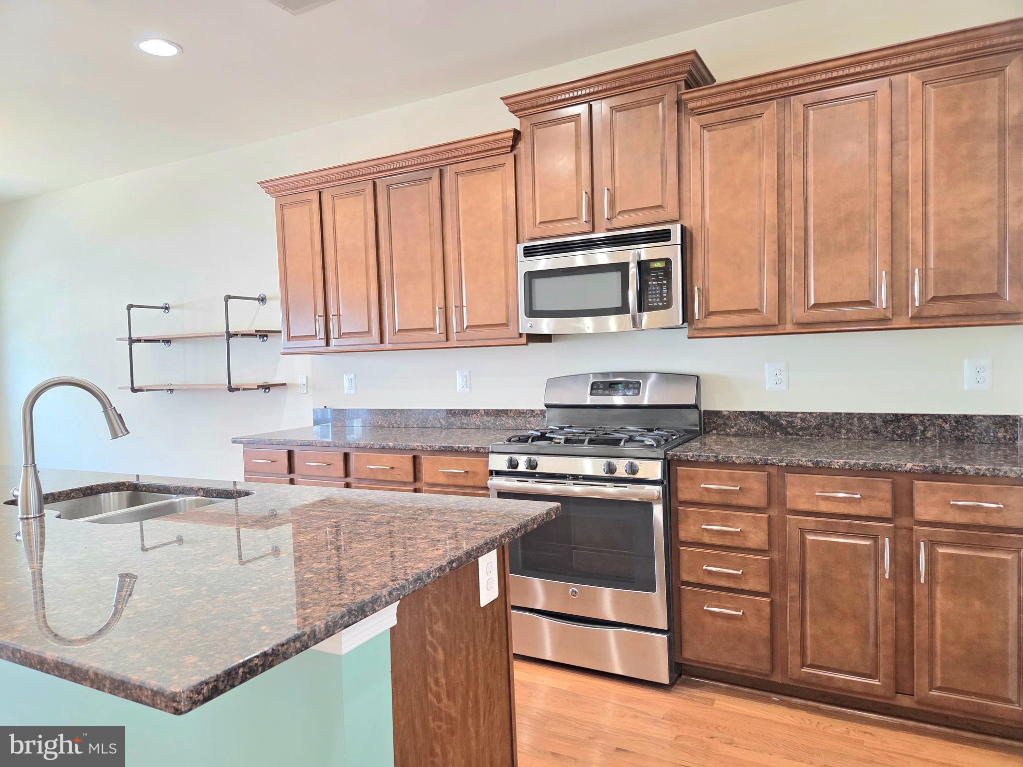 1113 Red Hawk Way Severn, MD 21144 - Photo 11 of 39