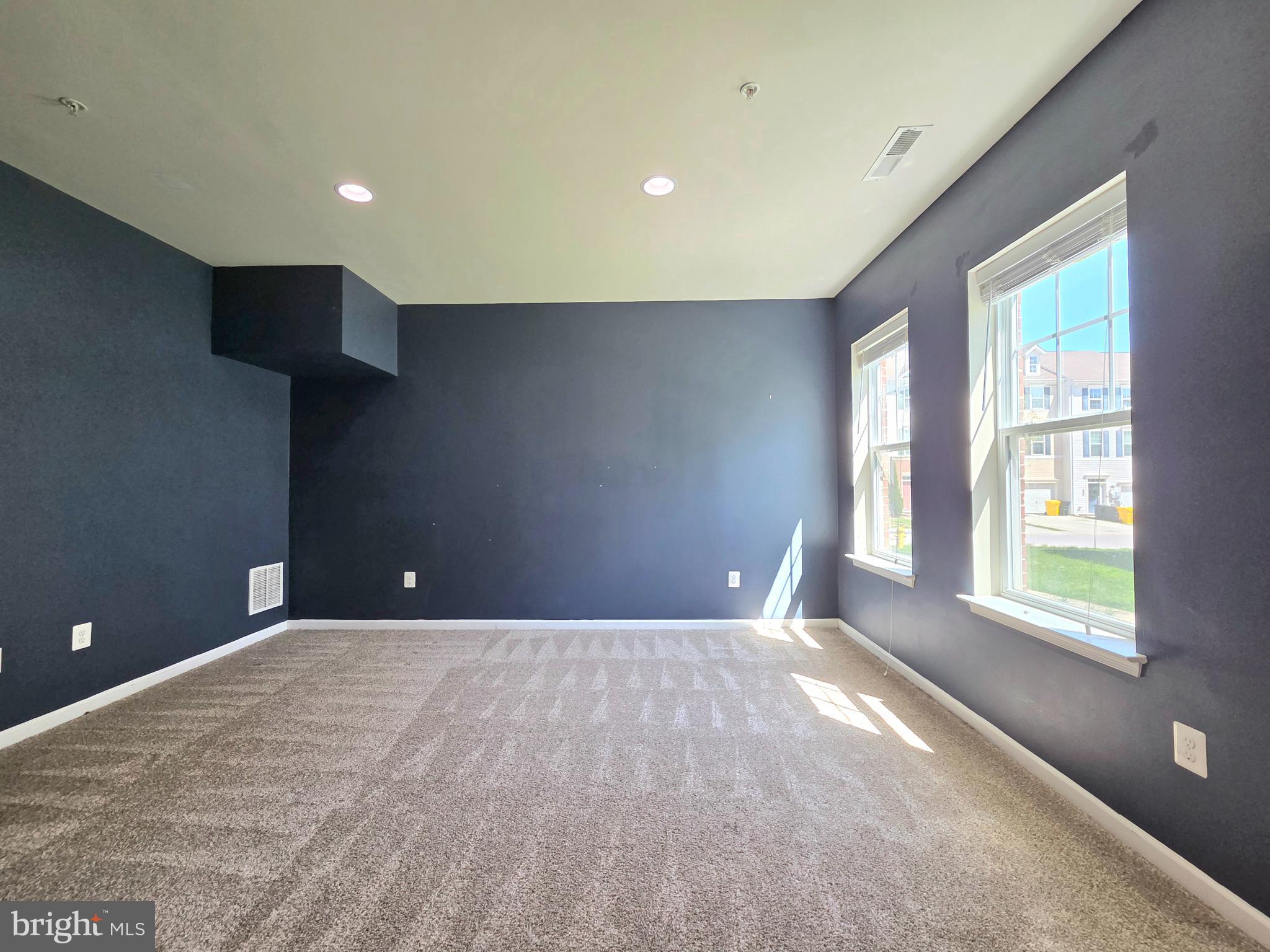 1113 Red Hawk Way Severn, MD 21144 - Photo 4 of 39