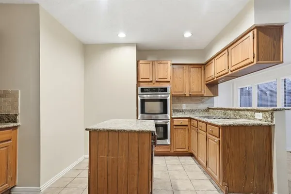 $499,900 | 4147 Cedar Drive, Grapevine, TX 76051