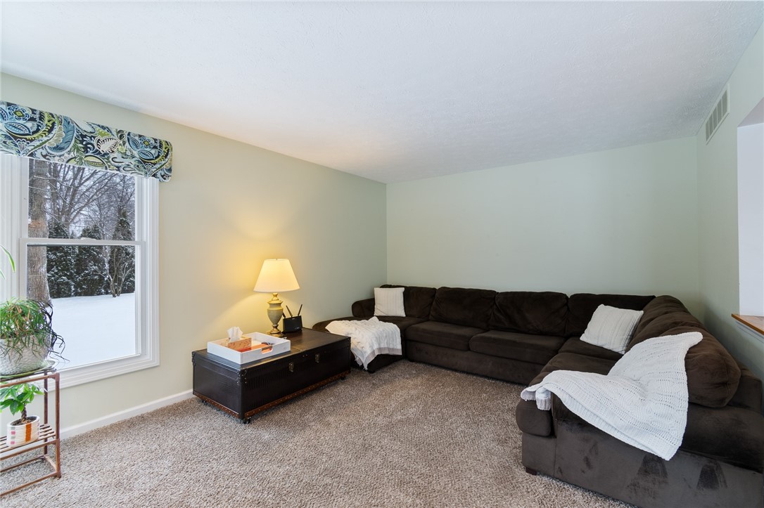 950 Lothario Circle Webster, NY 14580 - Photo 14 of 42