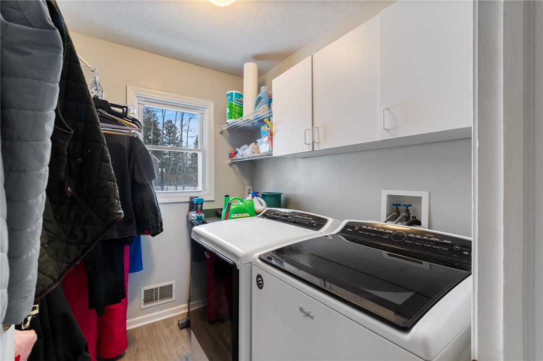 950 Lothario Circle Webster, NY 14580 - Photo 23 of 42 1st Floor Laundry