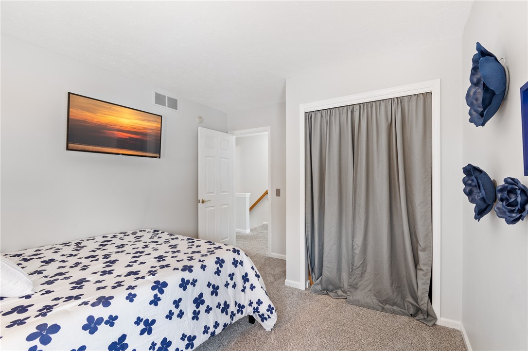 950 Lothario Circle Webster, NY 14580 - Photo 31 of 42