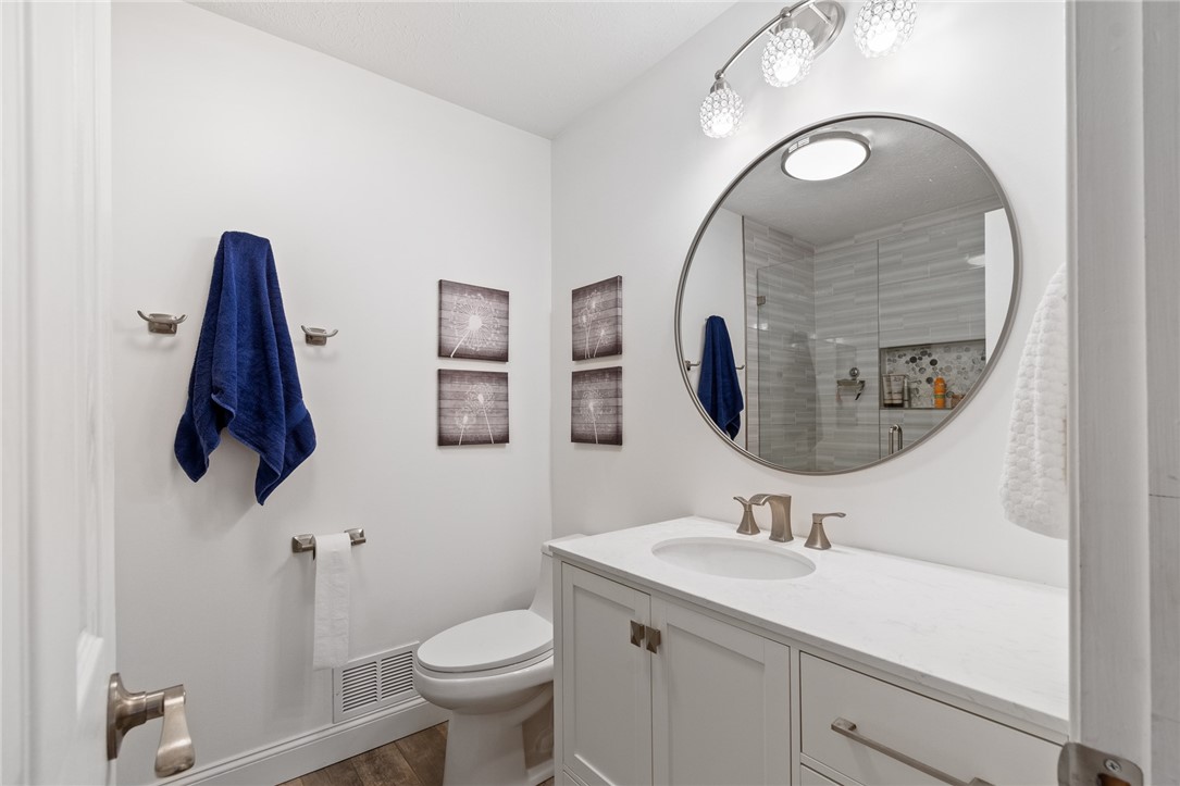 950 Lothario Circle Webster, NY 14580 - Photo 34 of 42 Primary Bath