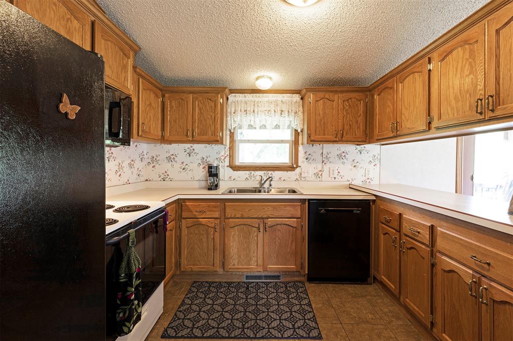 20233 Leo Hansen Road Florence, MT 59833 - Photo 12 of 30 Gallery Image 12