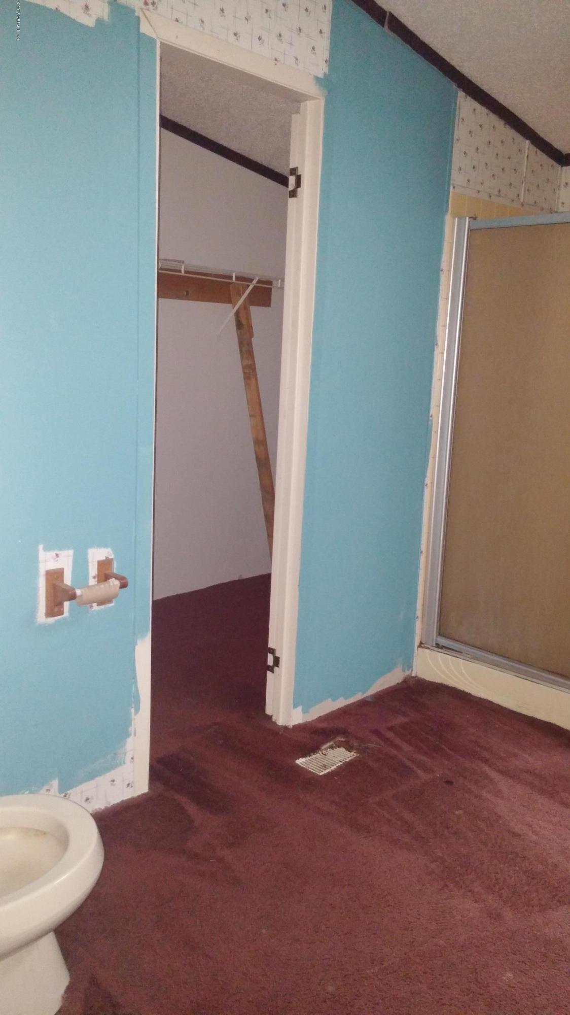3144 Dothan Road Green Cove Springs, FL 32043 - Photo 13 of 15 Walk-in Closet