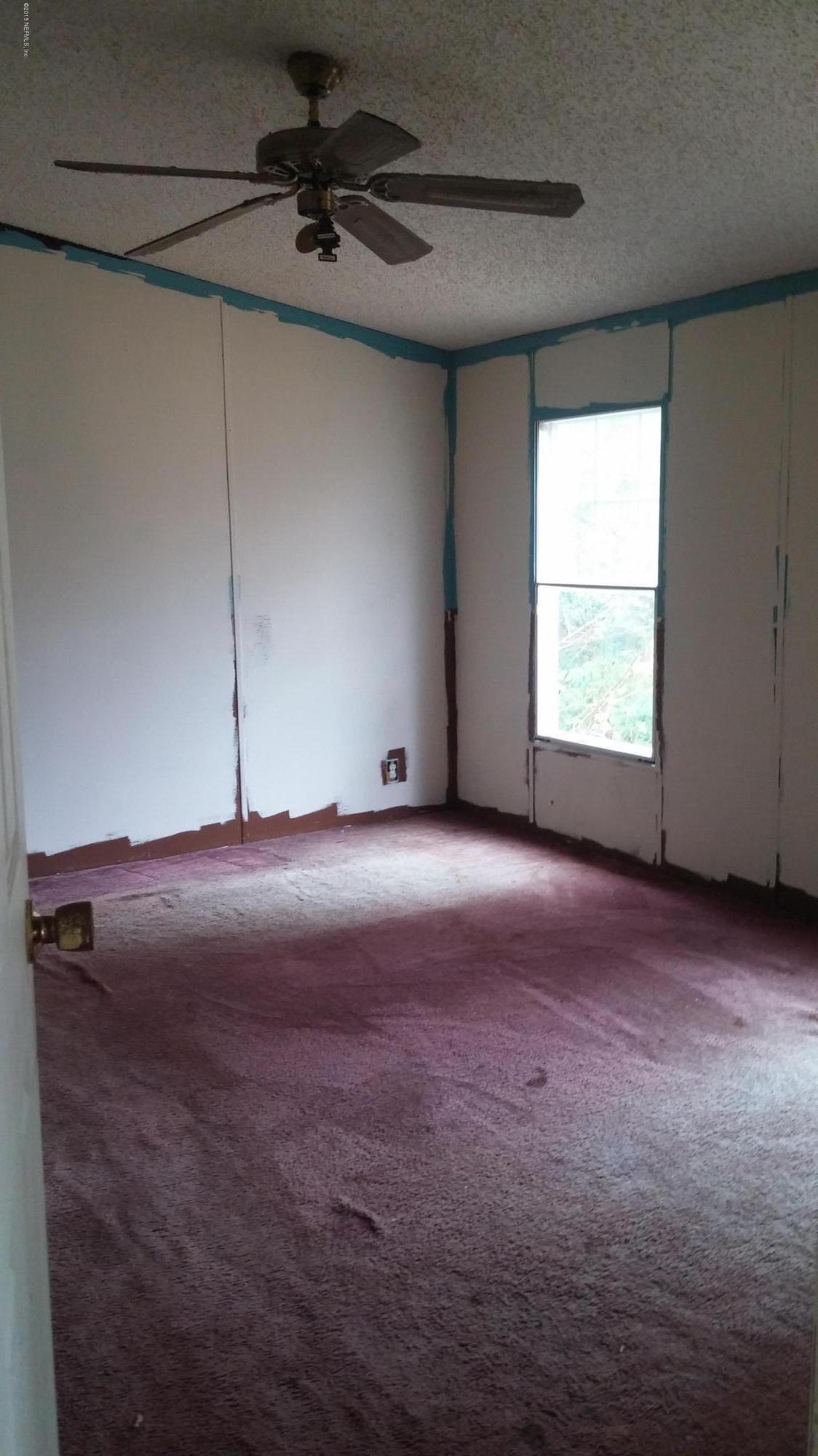 3144 Dothan Road Green Cove Springs, FL 32043 - Photo 10 of 15 Master Bedroom