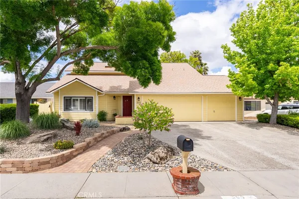 $807,500 | 305 Rosemary Drive, Paso Robles, CA 93446