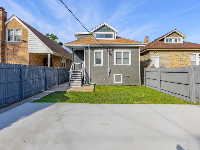 $295,000 | 7755 South Wolcott Avenue, Chicago, IL 60620