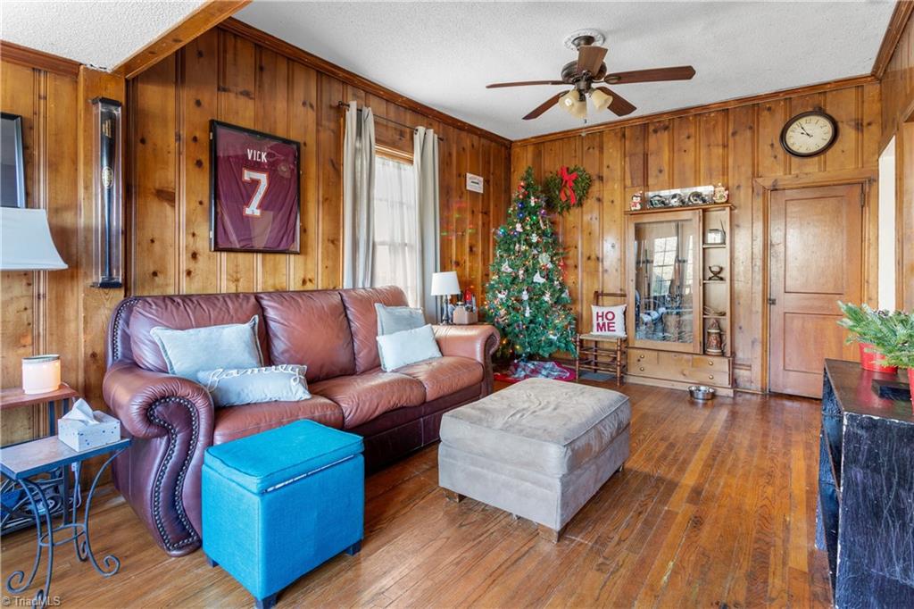 803 Carrick Street High Point, NC 27262 - Photo 13 of 34 Gallery Image 13