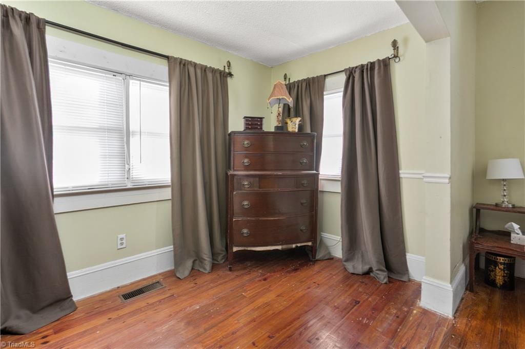 803 Carrick Street High Point, NC 27262 - Photo 22 of 34 Gallery Image 22