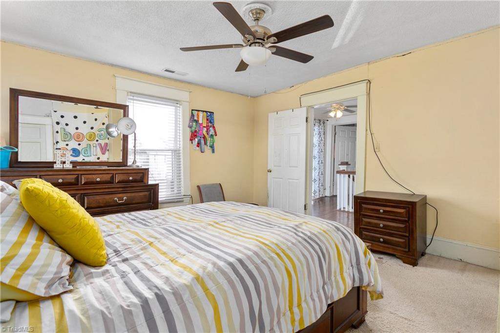803 Carrick Street High Point, NC 27262 - Photo 28 of 34 Gallery Image 28