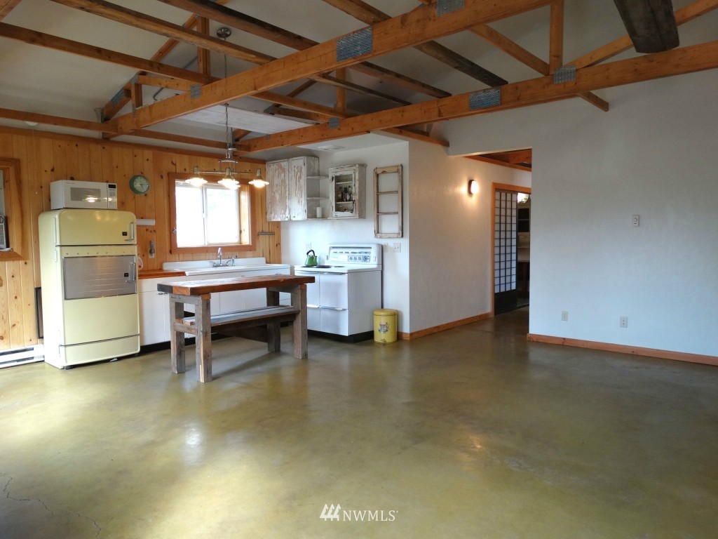 47 Lower Beaver Creek Road Twisp, WA 98856 - Photo 12 of 25 Gallery Image 12