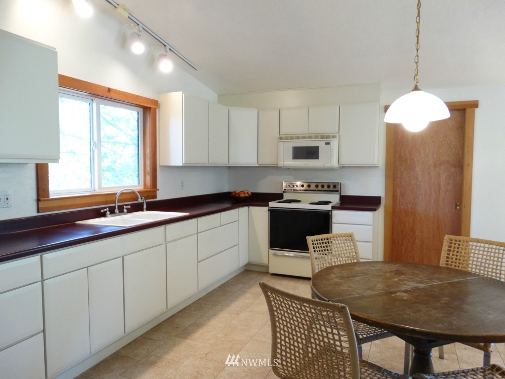 47 Lower Beaver Creek Road Twisp, WA 98856 - Photo 3 of 25 Gallery Image 3