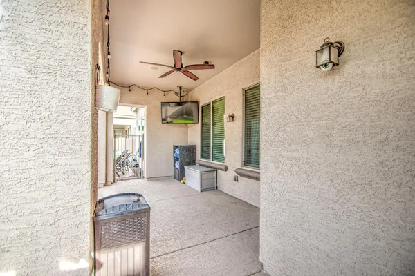 $3,700 | 2552 East Redwood Place, Chandler, AZ 85286