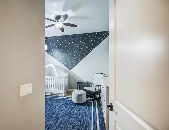 $3,700 | 2552 East Redwood Place, Chandler, AZ 85286