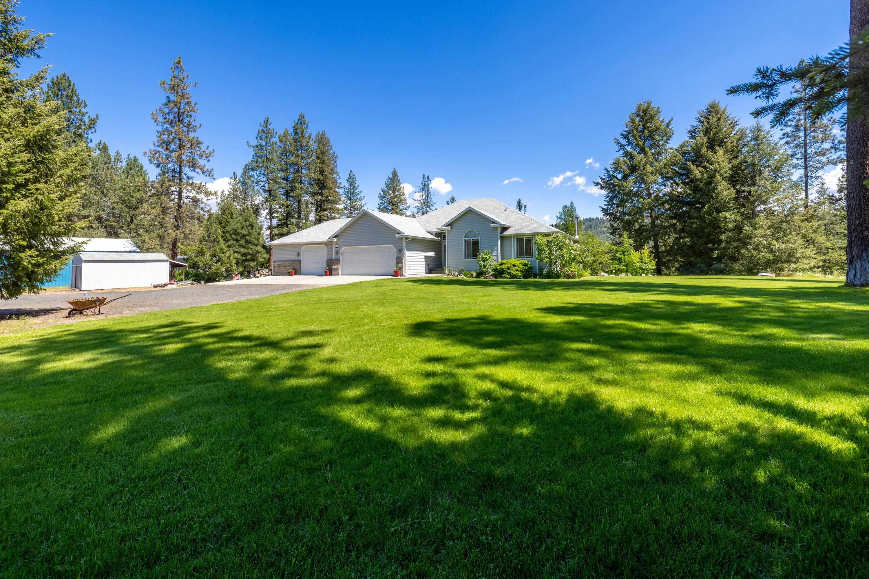 32410 North Ridge Road Chattaroy, WA 99003 - Photo 2 of 50