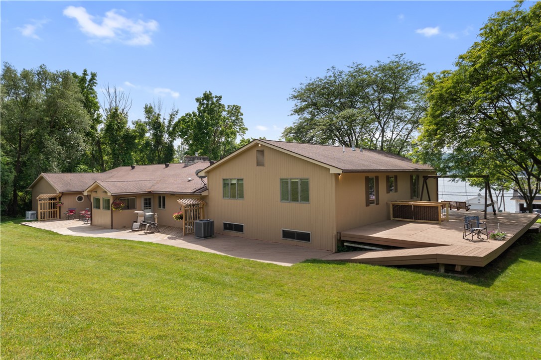 5223 East Lake Road Livonia, NY 14487 - Photo 11 of 49