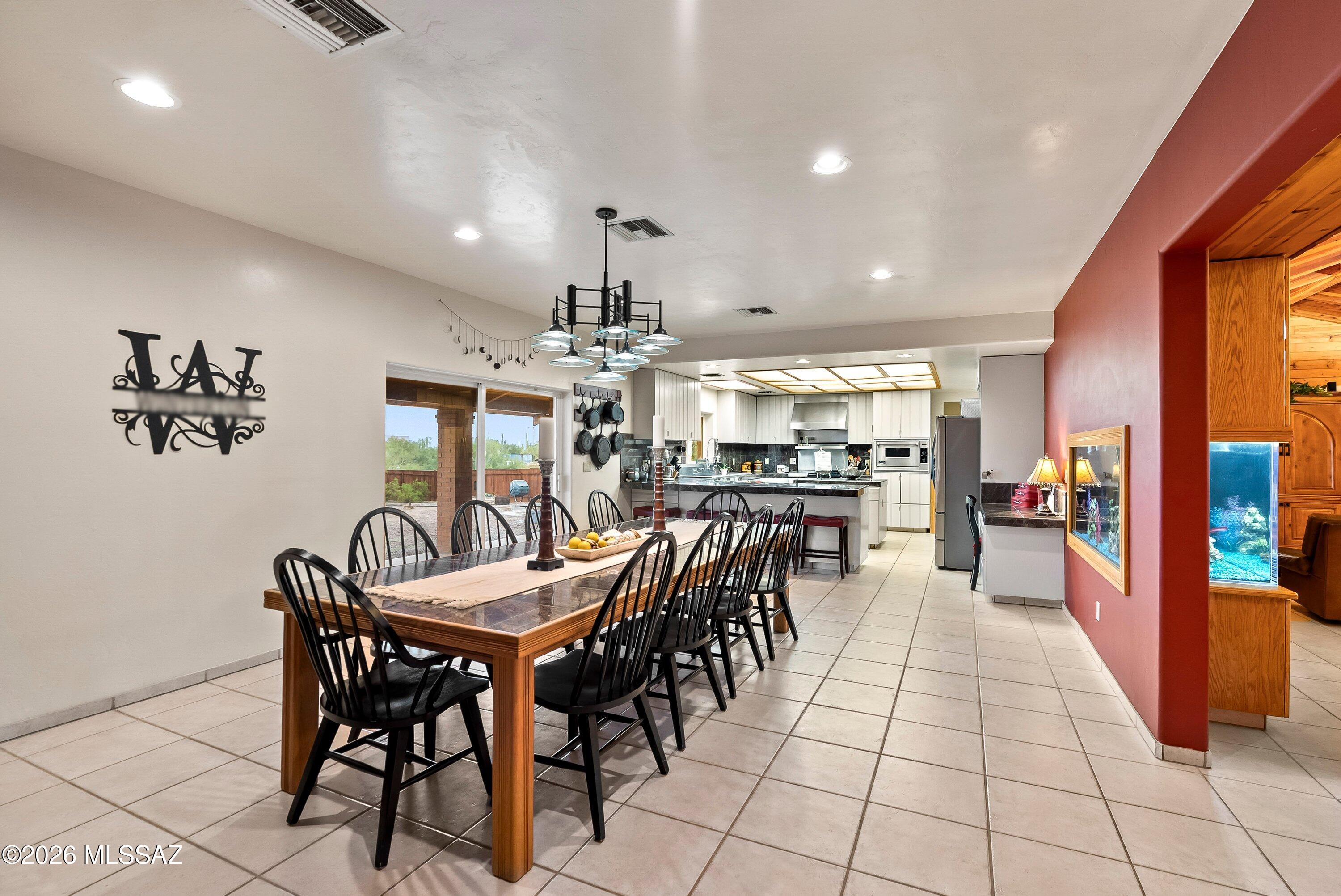 7102 West Ina Road Tucson, AZ 85743 - Photo 14 of 53