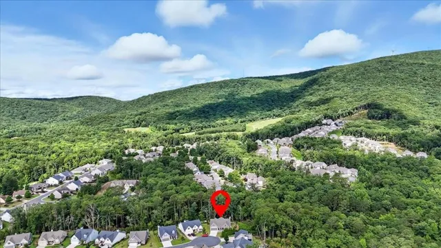 $685,900 | 519 Amber Stone, Waleska, GA 30183