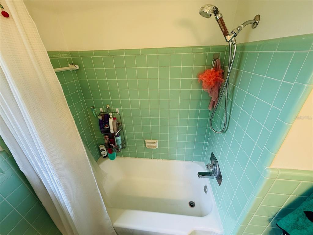 3028 Northwest 1st Avenue Gainesville, FL 32607 - Photo 15 of 26