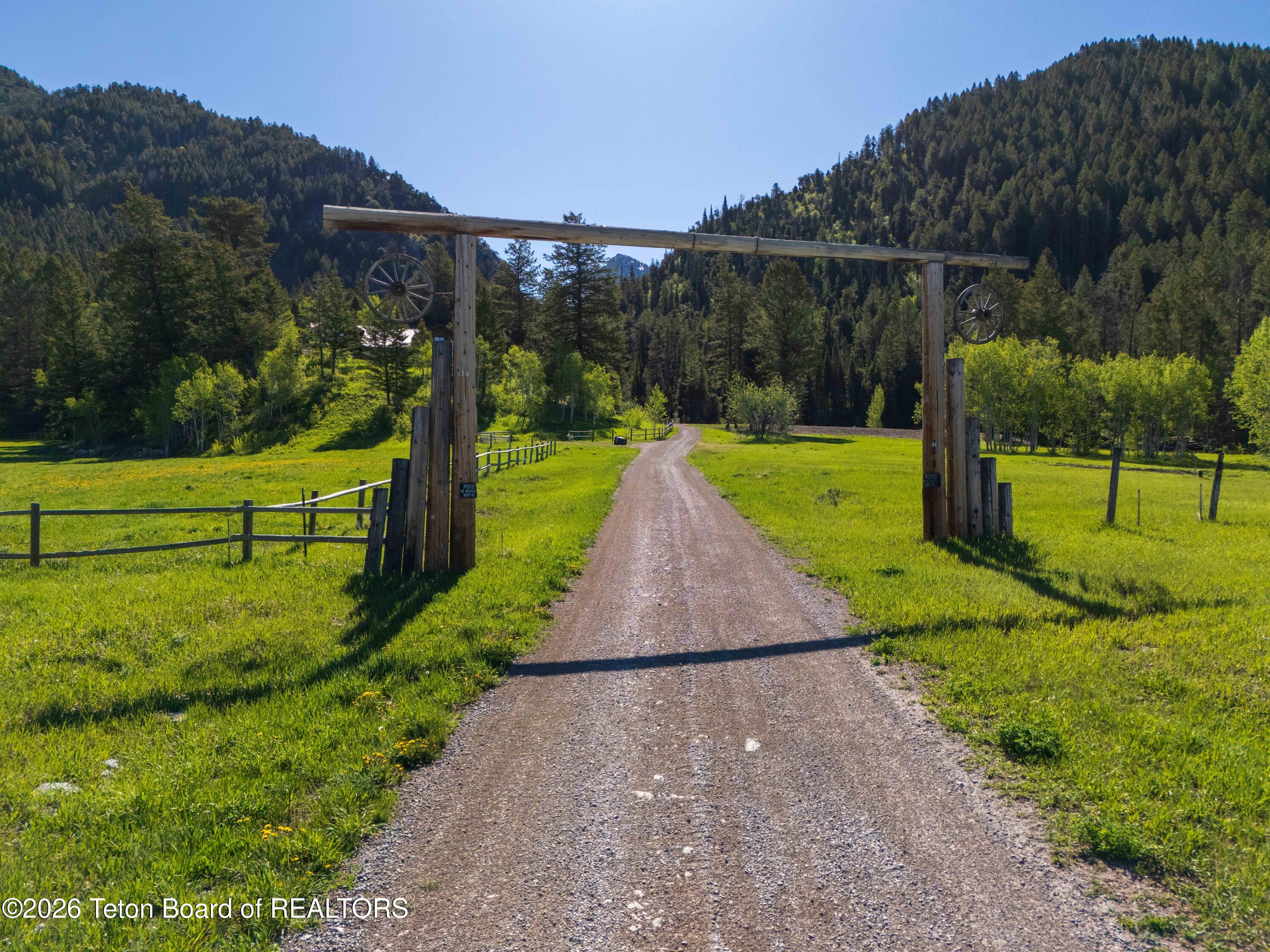 2903 Stewart Trl Road Etna, WY 83118 - Photo 6 of 21 2903 Stewart Trail Rd_0027_D