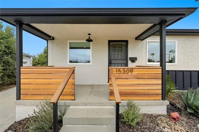 $889,000 | 15309 Patronella Avenue, Gardena, CA 90249