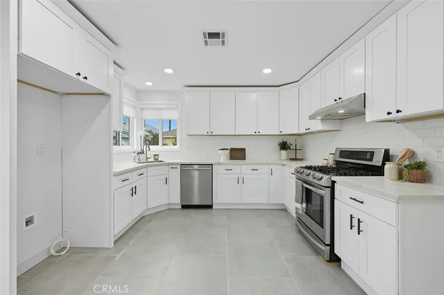 $889,000 | 15309 Patronella Avenue, Gardena, CA 90249