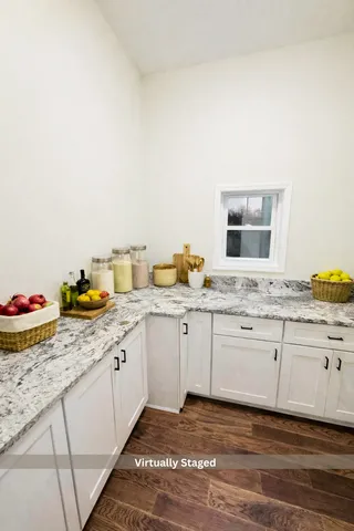 $479,900 | 692 Penrose Road, Dixon, IL 61021