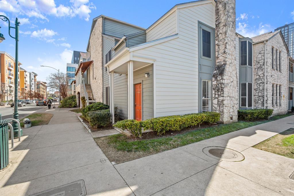 2529 Rio Grande Street, Unit 7 Austin, TX 78705 - Photo 1 of 13 a view of a white apartments with large windows