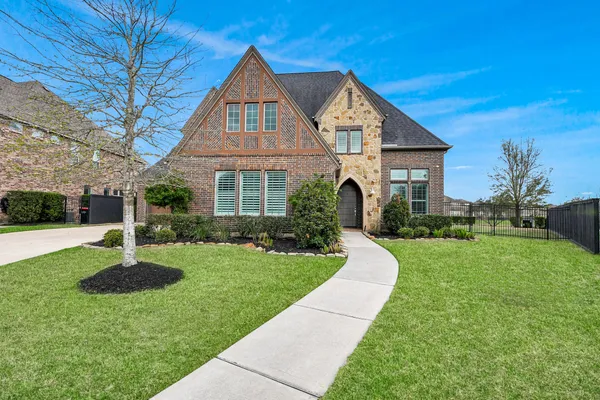 $1,025,000 | 3502 Poppy Point Court, Richmond, TX 77406