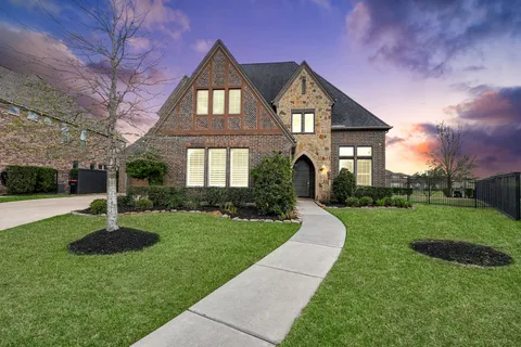 $1,010,000 | 3502 Poppy Point Court, Richmond, TX 77406