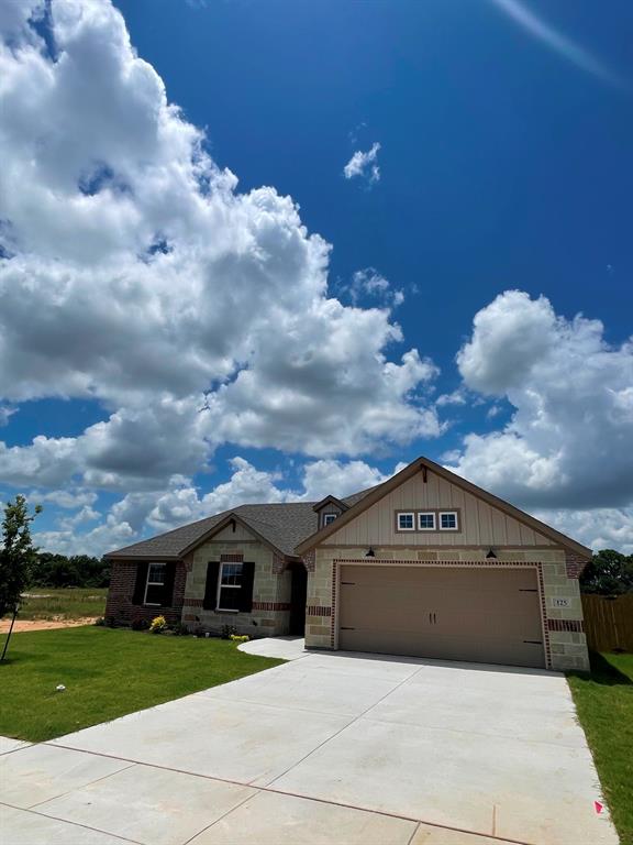 125 Joel Street Springtown, TX 76082 - Photo 2 of 20