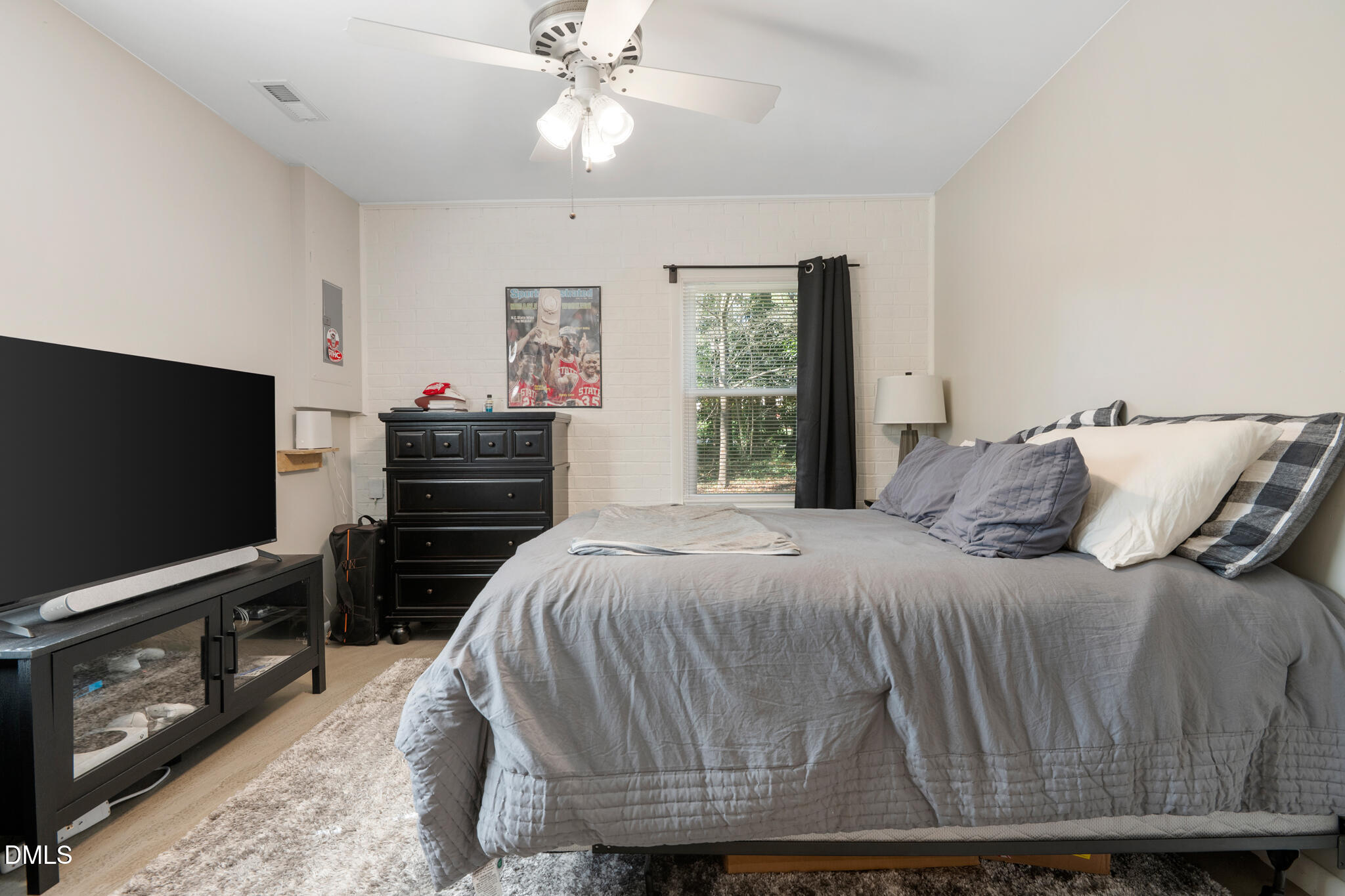 500 Peachwood Place Raleigh, NC 27609 - Photo 32 of 46